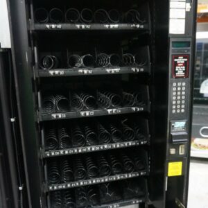 4 WIDE SNACK VENDING MACHINE WITH CHILLER - Image 4