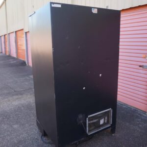 5 WIDE COMBO VENDING MACHINE WITH HIGH-CAPACITY DRINK TRAY - Image 4