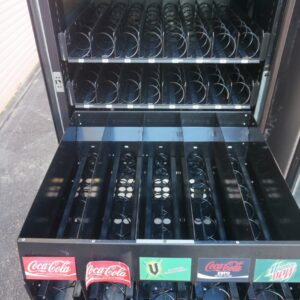 5 WIDE COMBO VENDING MACHINE WITH HIGH-CAPACITY DRINK TRAY - Image 6
