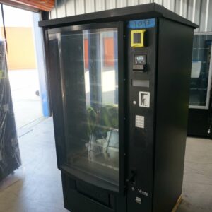 4 WIDE OUTDOOR COMBO VENDING MACHINE