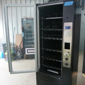 3 WIDE COMBO VENDING MACHINE - Image 4
