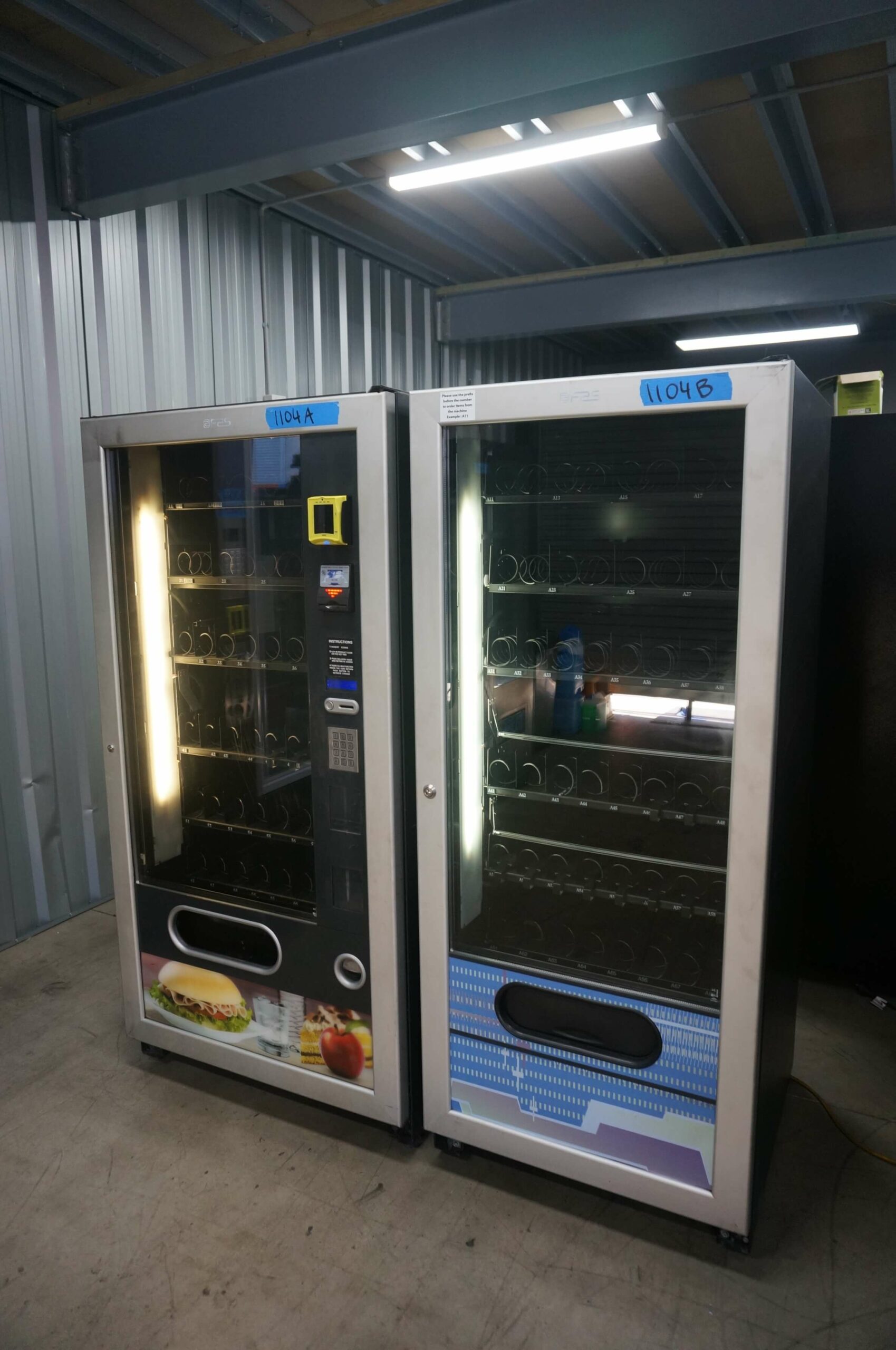 4 WIDE + 4 WIDE COMBO VENDING MACHINE (FAS HIGH CAPACITY TWIN UNIT ...