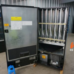 HIGH CAPACITY DRINK MACHINE - Image 3