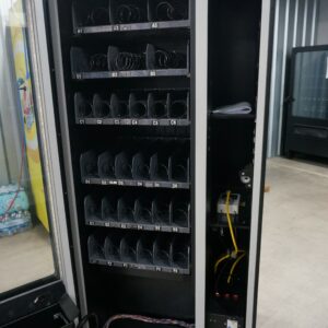 3 WIDE COMBO VENDING MACHINE - Image 5