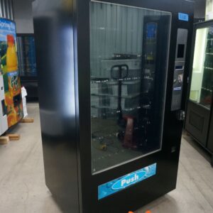 5 WIDE COMBO VENDING MACHINE - Image 2