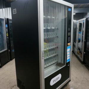 5 WIDE COMBO VENDING MACHINE - Image 2