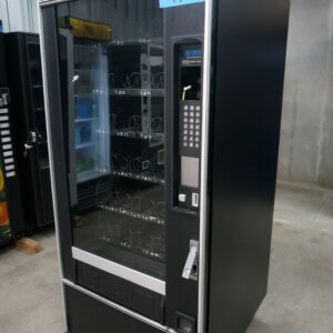 4 WIDE SNACK VENDING MACHINE WITH CHILLER - Image 5