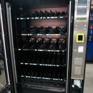 5 WIDE COMBO VENDING MACHINE WITH ELEVATOR - Image 5