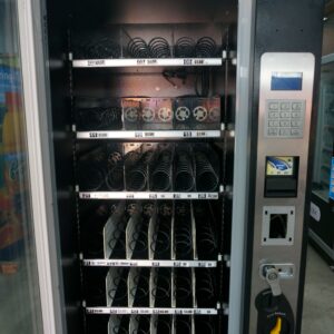 3 WIDE COMBO VENDING MACHINE - Image 4