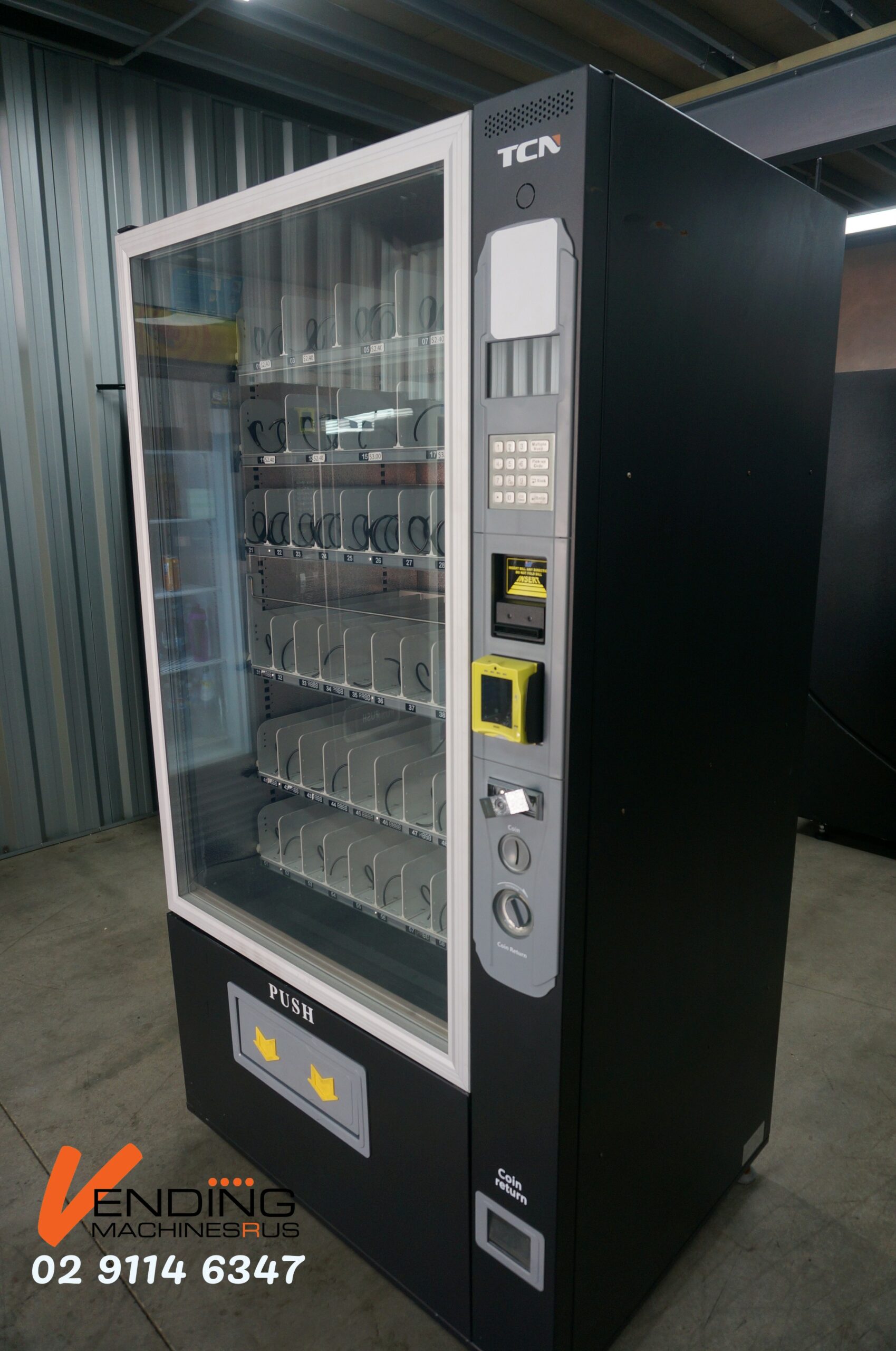 5 WIDE COMBO VENDING MACHINE - Vending Machines Australia