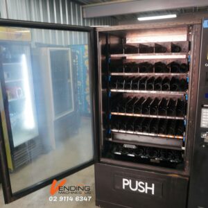 5 WIDE COMBO VENDING MACHINE WITH HIGH CAPACITY CAN DRAW - Image 2