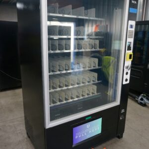 6 WIDE COMBO VENDING MACHINE WITH ELEVATOR - Image 2