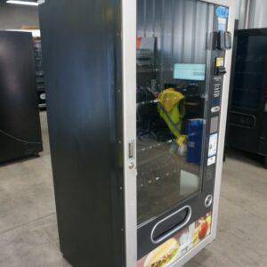 4 WIDE COMBO VENDING MACHINE - Image 2