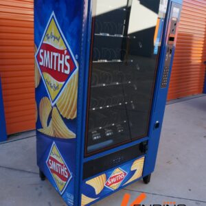 4 WIDE SNACK VENDING MACHINE - Image 2