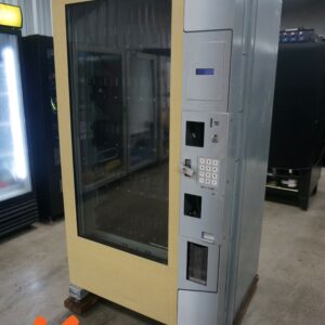 HIGH-CAPACITY DRINK VENDING MACHINE - Image 1