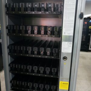 HIGH-CAPACITY DRINK VENDING MACHINE - Image 5