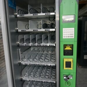 3 WIDE COMBO VENDING MACHINE - Image 4