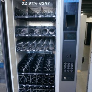 3 WIDE COMBO VENDING MACHINE - Image 5