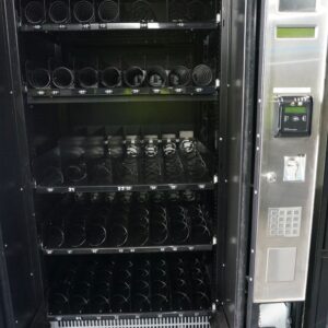4 WIDE COMBO VENDING MACHINE WITH LOCKER SYSTEM - Image 4