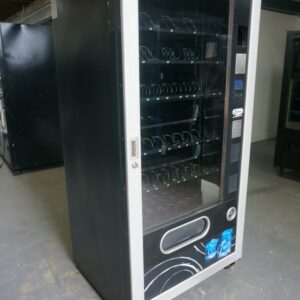 4 WIDE COMBO VENDING MACHINE - Image 2