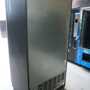 4 WIDE COMBO VENDING MACHINE - Image 4