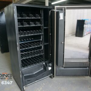 4 WIDE COMBO VENDING MACHINE - Image 3