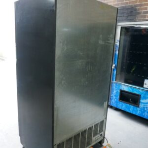 4 WIDE COMBO VENDING MACHINE - Image 4
